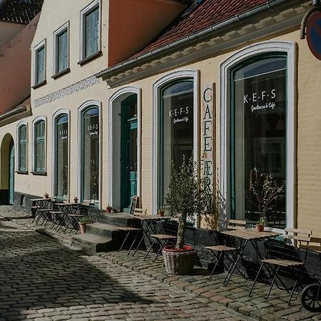 Kefs Guesthouse & Cafe Ærøskøbing Exterior foto